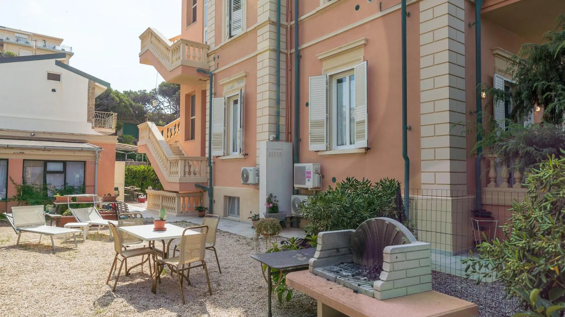Villa Corallo Sofia San Vincenzo 0*,  Italy
